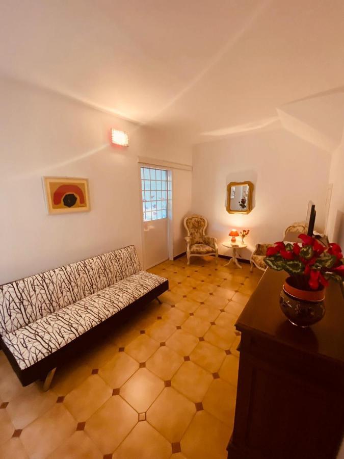 Casa Mariuccia A Due Passi Dal Mare Apartment ฟีนาเลลีกูเร ภายนอก รูปภาพ
